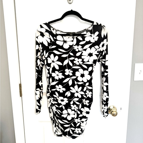 CARTISE ROUCHED TOP - Picture 2 of 6